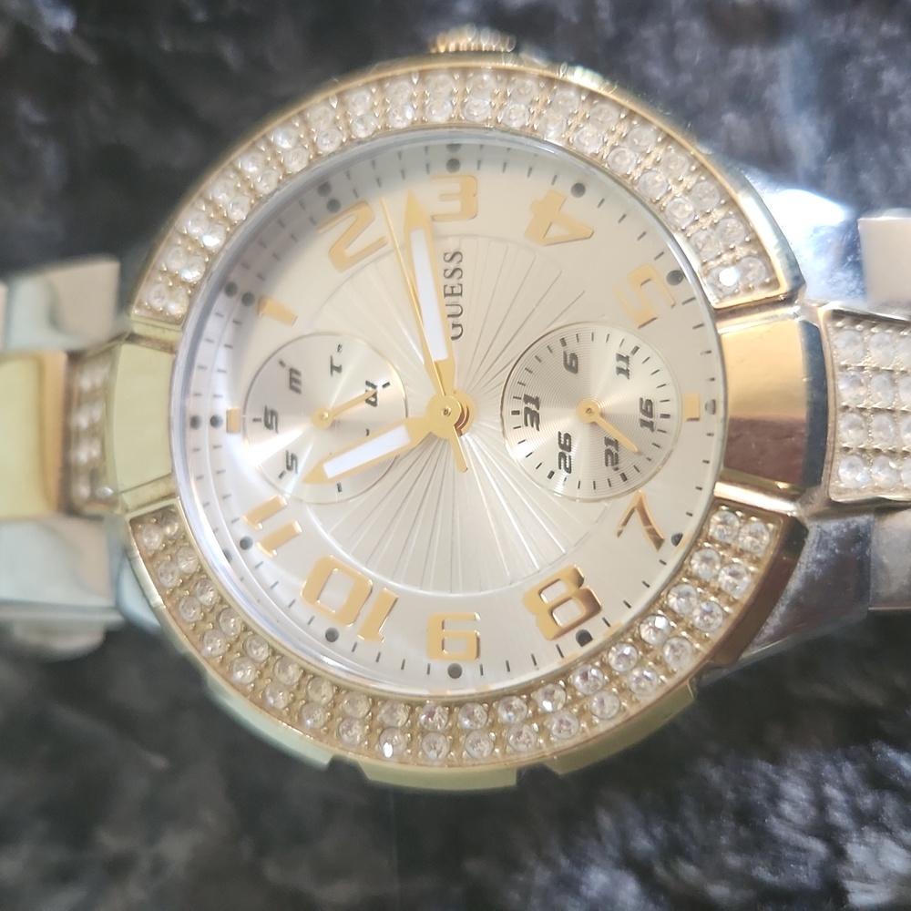 Guess Watch - Picture 5 of 7